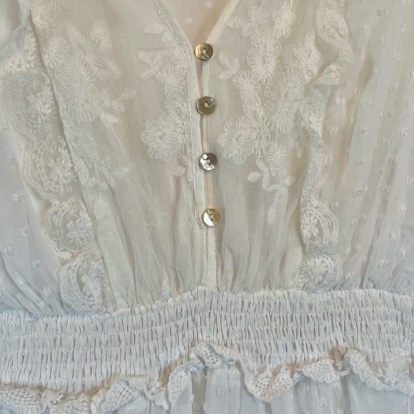 Lace swiss dot maxi dress - Picture 6 of 7